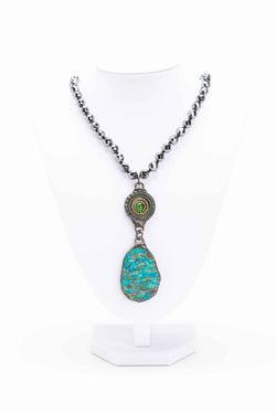 Collection of The Blue Nile Necklace in a gallery layout